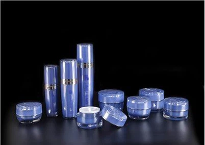 Kemasan pompa tanpa udara